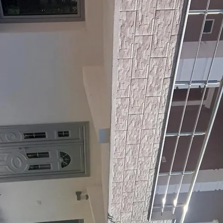 Arsonguest 招待所 培拉特